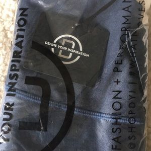 DYI High Shine Signature tight High waist NWT